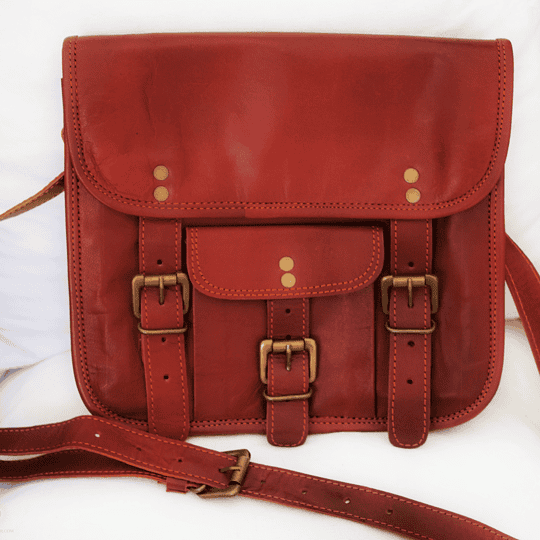 Leather cross body bag medium