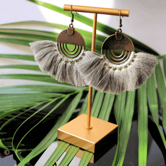 Tassel Earrings in light Grey
