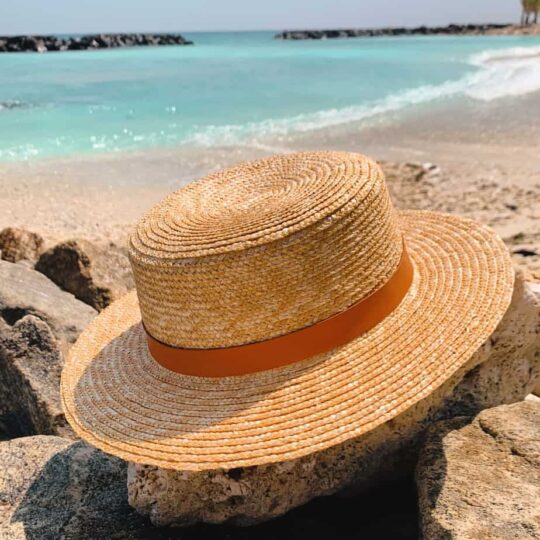 Pinta Hat with sea in background