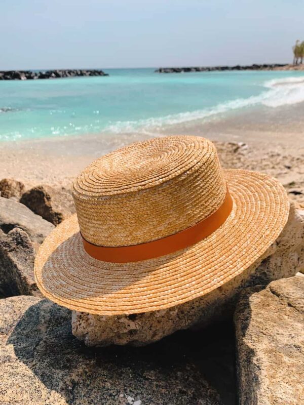 Pinta Hat with sea in background