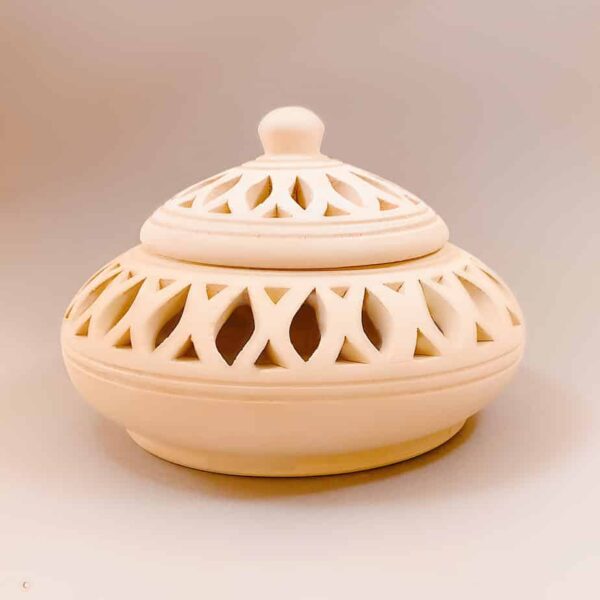 Arabic pottery container with lid, Bahrain made pottery.