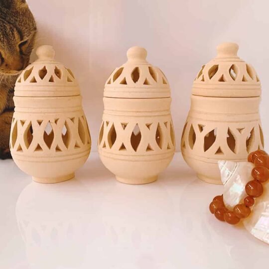 Arabic pots with removable lids arabic pottery from Bahrain