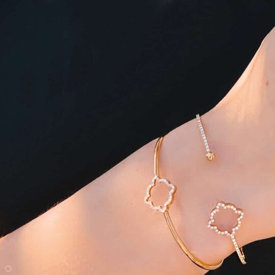 18K Rose Gold Bracelet with diamonds
