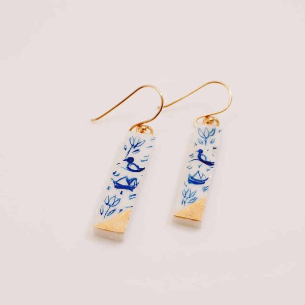 Agate white stone with blue and gold drop earrings