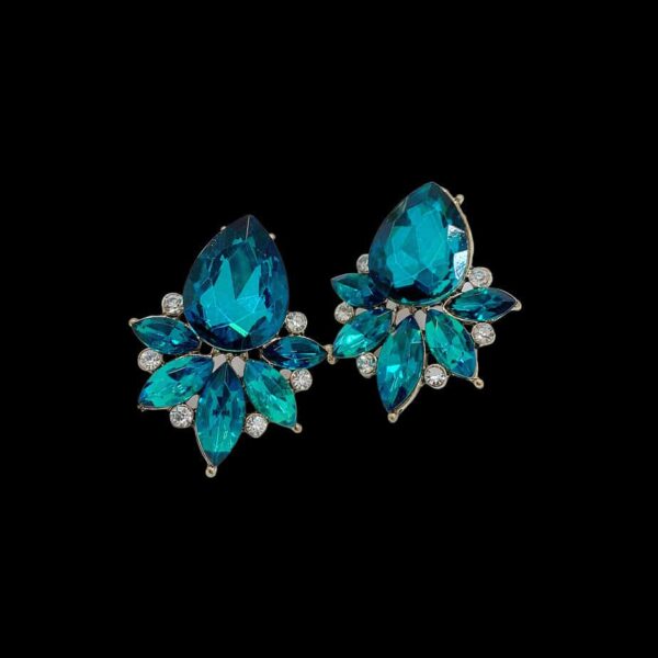 Emerald green crystal earrings