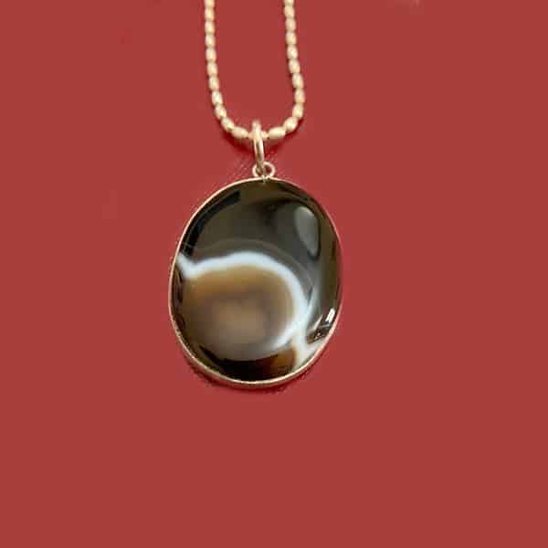 Necklace from Afghanistan the pendant is an agate stone from Afghanistan