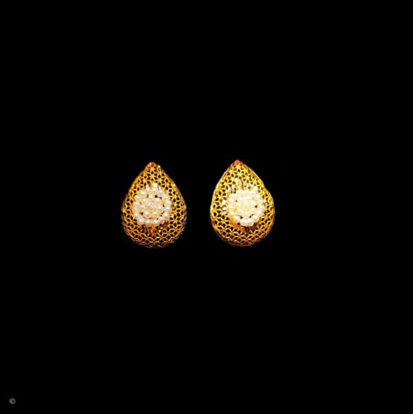 Gold and Pearl Earrings containing Bahraini Pearls in a Teardrop Formation.