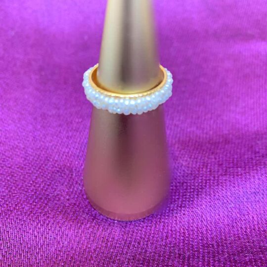 Gold ring with two rows of pearls, the pearls are from Bahrain.