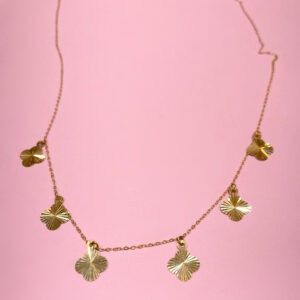gold pendant clover necklace