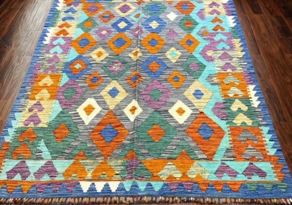 Unique handcrafted rug made with the traditional kilim