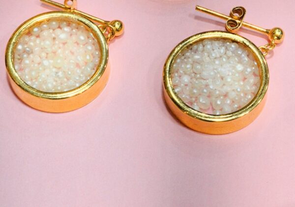 Fine Earrings made with Gold and Natural pearls